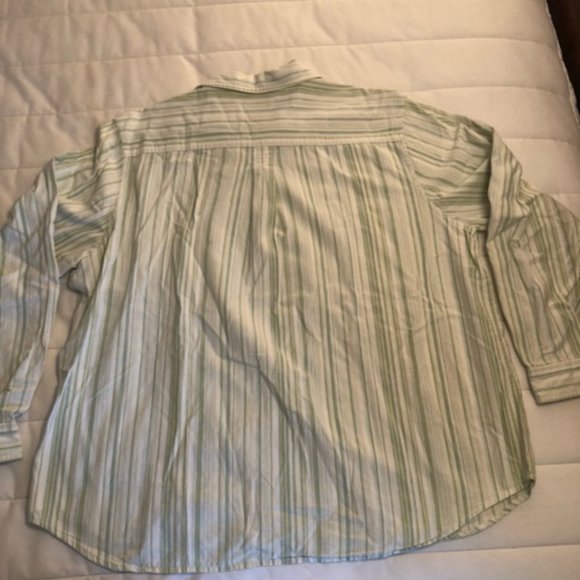 L.L. Bean Womens Striped Buttondown - Picture 4 of 4